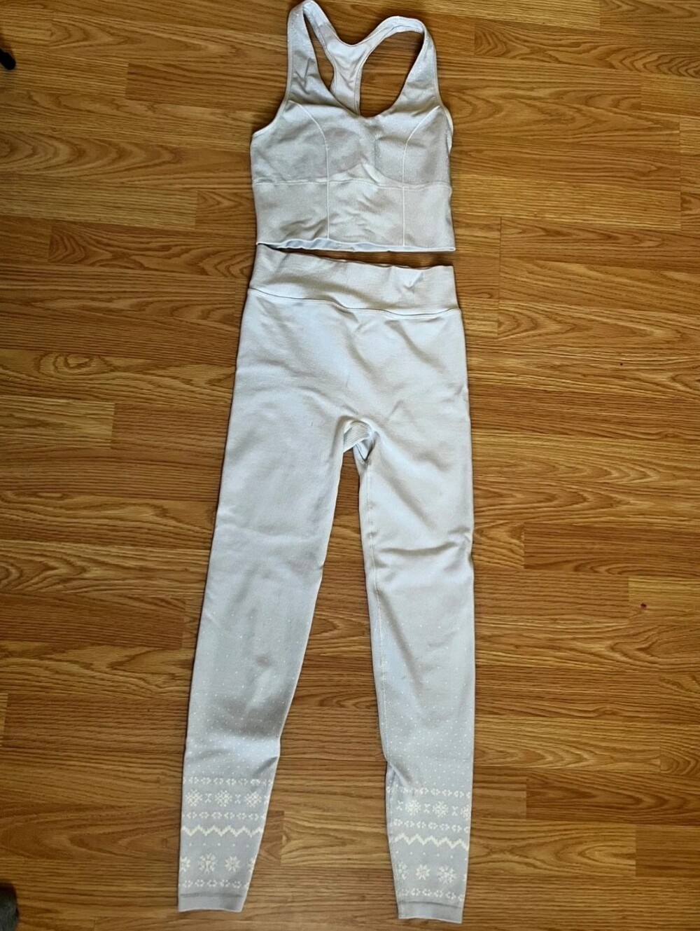 PINK Victoria's Secret Ivory Seamless Leggings S and Racerback Crop Top SDD Set